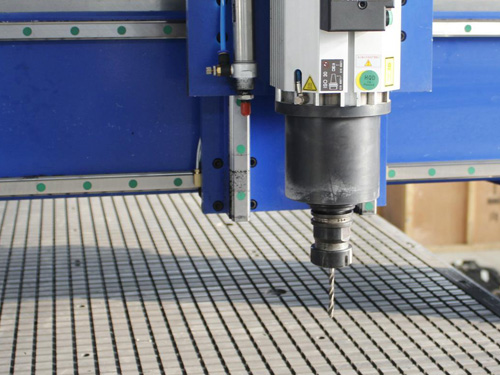 激光雕刻機(jī)如何選擇冷卻機(jī)